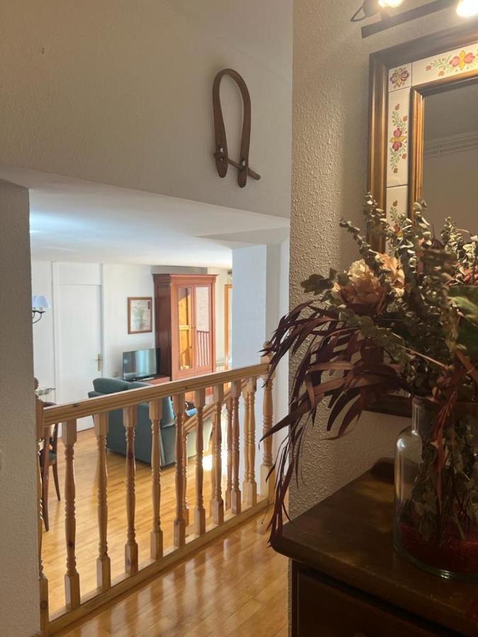 Appartement Precioso Duplex En Puigcerda Con Plaza De Parking Extérieur photo