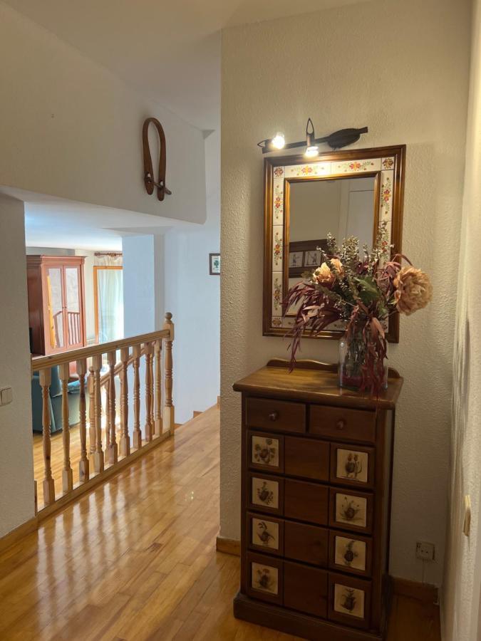 Appartement Precioso Duplex En Puigcerda Con Plaza De Parking Extérieur photo